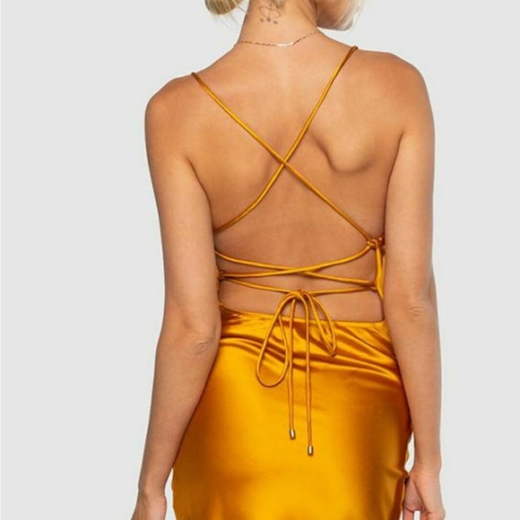 Jagger & Stone ‘Leigh Mini Dress’ in Khaki - Picture 9 of 9